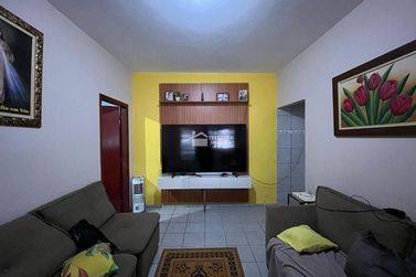 Sobrado &agrave; venda - 351m&sup2; - Pirapitinga