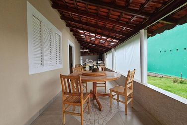 Casa &agrave; venda - 260m&sup2; - Clube Uva