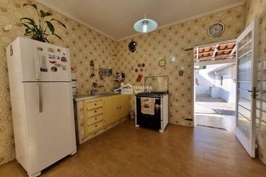Casa &agrave; venda - 166m&sup2; - Centro
