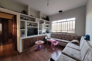 Casa &agrave; venda - 247m&sup2; - Jardim Panorama