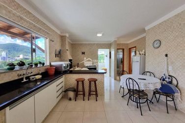 Casa &agrave; venda - 500m&sup2; - Vila Mosconi