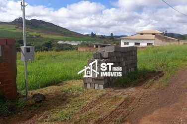 Terreno &agrave; venda - 2215m&sup2; - Rural