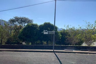 Terreno &agrave; venda - 1500m&sup2; - Vila Mosconi