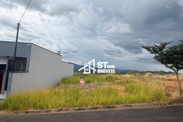 Terreno &agrave; venda - 204m&sup2; - Veredas da Serra