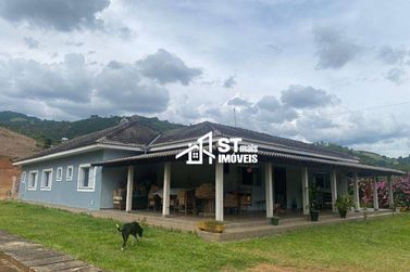Ch&aacute;cara &agrave; venda - 11500m&sup2; - Zona Rural
