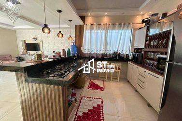 Casa &agrave; venda - 174m&sup2; - Parque S&atilde;o Cristov&atilde;o