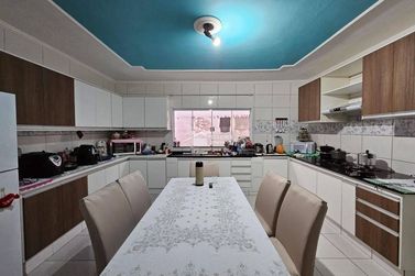 Sobrado &agrave; venda - 160m&sup2; - Jardim Alto da Serra