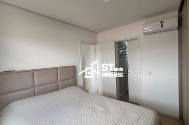 Apartamento &agrave; venda - 65m&sup2; - Centro