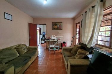 Casa &agrave; venda - 97m&sup2; - Jardim Vit&oacute;ria
