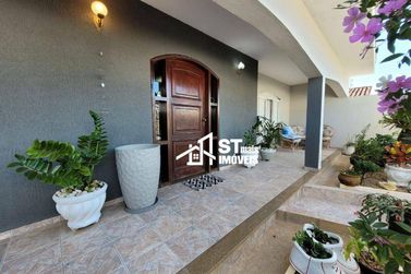 Casa &agrave; venda - 270m&sup2; - Jardim Bela Vista