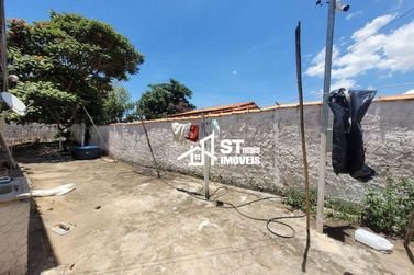 Ch&aacute;cara &agrave; venda - 1000m&sup2; - Zona Rural