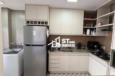 Apartamento &agrave; venda - 65m&sup2; - Centro