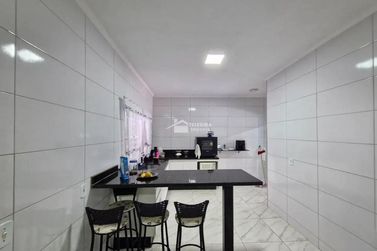 Casa &agrave; venda - 100m&sup2; - Morada dos P&aacute;ssaros