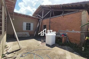 Terreno &agrave; venda - 300m&sup2; - Vila Graziani