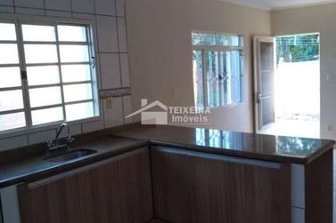Casa &agrave; venda - 216m&sup2; - Centro