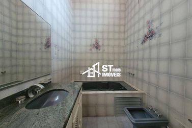 Casa &agrave; venda - 220m&sup2; - Centro
