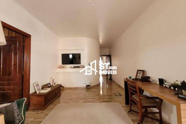 Casa &agrave; venda - 334m&sup2; - Centro