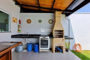 Casa &agrave; venda - 130m&sup2; - Veredas da Serra