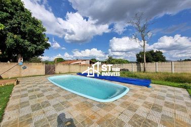 Ch&aacute;cara &agrave; venda - 650m&sup2; - Rural