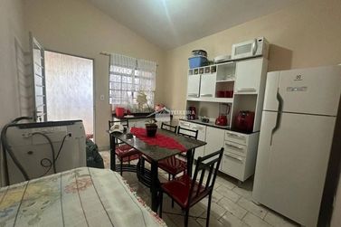 Casa &agrave; venda - 139m&sup2; - Vila Leandro Previato
