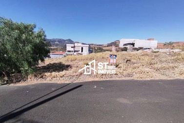 Terreno &agrave; venda - 300m&sup2; - Veredas da Serra