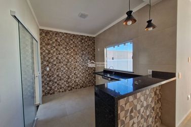 Casa &agrave; venda - 70m&sup2; - Jardim Heloisa