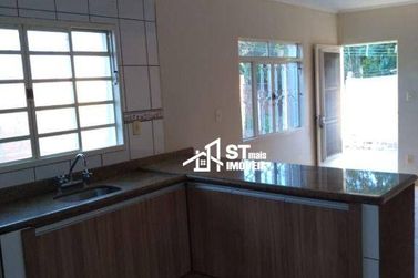 Casa &agrave; venda - 216m&sup2; - Centro