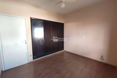 Casa &agrave; venda - 238m&sup2; - Centro