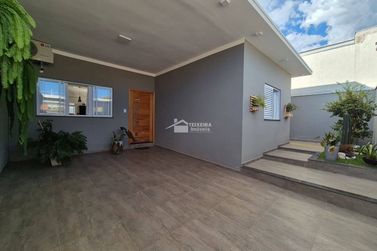Casa &agrave; venda - Jardim Alto da Bela Vista