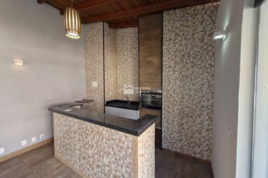 Casa &agrave; venda - 170m&sup2; - Jardim Primavera