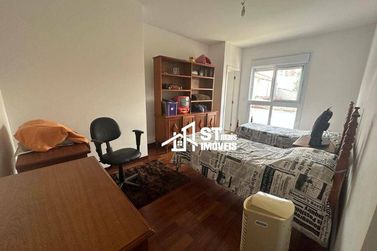 Sobrado &agrave; venda - 285m&sup2; - Centro