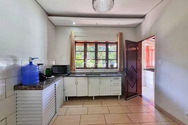 Ch&aacute;cara &agrave; venda - 70m&sup2; - Zona Rural