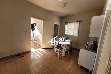 Casa &agrave; venda - 92m&sup2; - Centro