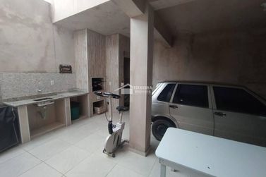 Casa &agrave; venda - 250m&sup2; - Centro