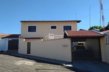 Casa &agrave; venda - 136m&sup2; - Jardim Panorama