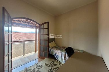 Casa &agrave; venda - 200m&sup2; - Jardim Alfa