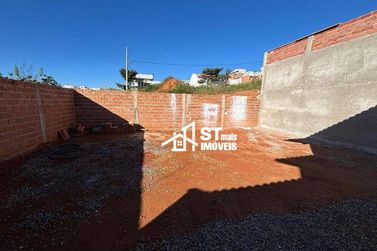 Casa &agrave; venda - 70m&sup2; - Veredas da Serra