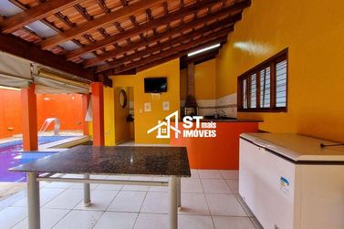 Casa &agrave; venda - 388m&sup2; - Jardim Panorama