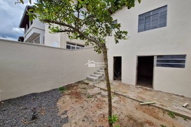 Casa &agrave; venda - 80m&sup2; - Leandro Previato