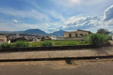 Terreno &agrave; venda - 453m&sup2; - Jardim It&aacute;lia