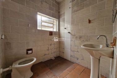Casa &agrave; venda - 81m&sup2; - Centro