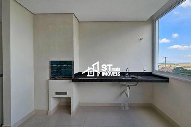 Apartamento &agrave; venda - 155m&sup2; - Jardim Mantiqueira 2