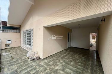 Casa para alugar - 140m&sup2; - Centro