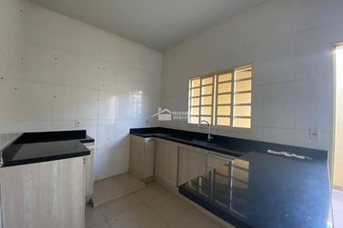 Casa &agrave; venda - 100m&sup2; - Jardim Rio Negro
