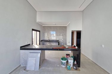 Casa &agrave; venda - 125m&sup2; - Jardim Lima
