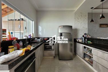 Casa &agrave; venda - 99m&sup2; - Jardim Portal da Mantiqueira II