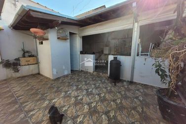 Casa &agrave; venda - 180m&sup2; - Jardim Alvorada