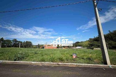 Terreno &agrave; venda - 200m&sup2; - Village