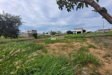 Terreno &agrave; venda - 200m&sup2; - Jardim Am&eacute;lia
