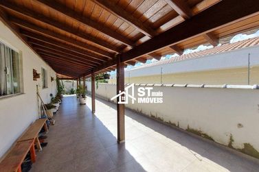Casa &agrave; venda - 500m&sup2; - Centro